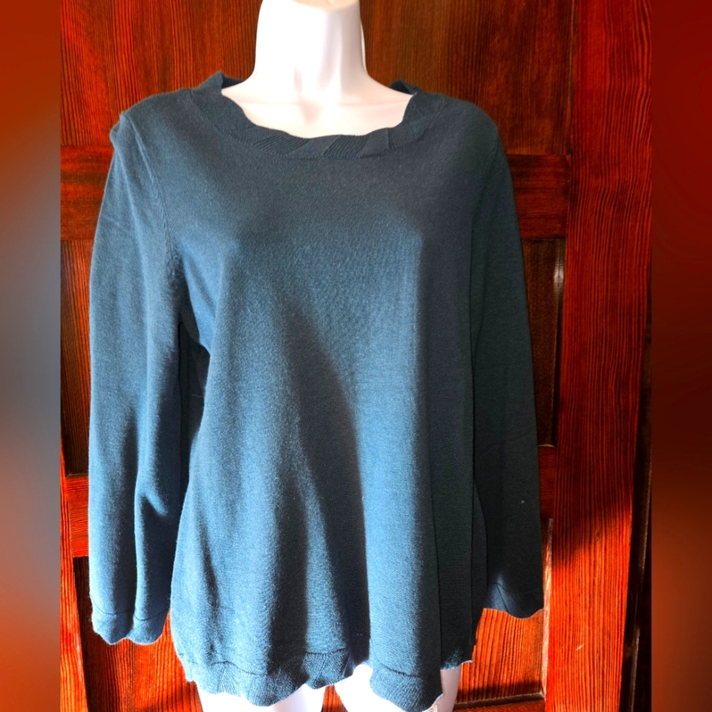 Chico's, beautiful teal, scalloped sweater, 1 (Medium)